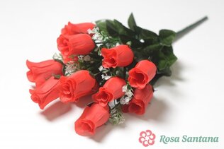 Букет бутонов роз 12 голов